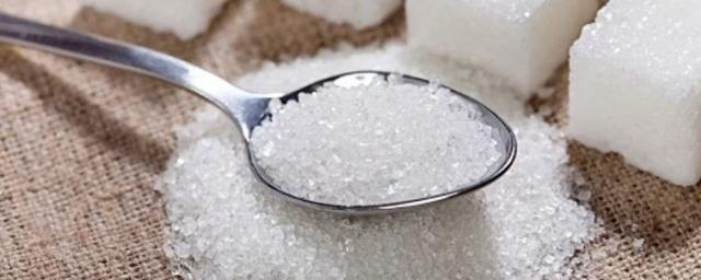 Федеральная таможенная служба запретила россиянам вывозить из страны сахар до 31 августа