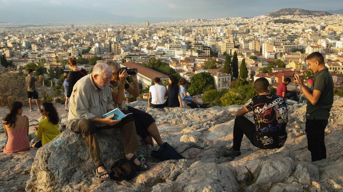 Туроператоры заявили, что в Греции российских туристов заменили отдыхающие из Прибалтики