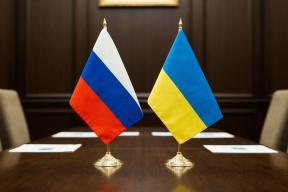 «Вменяемых людей нет»: Новиков поставил диагноз политическому процессу в Киеве