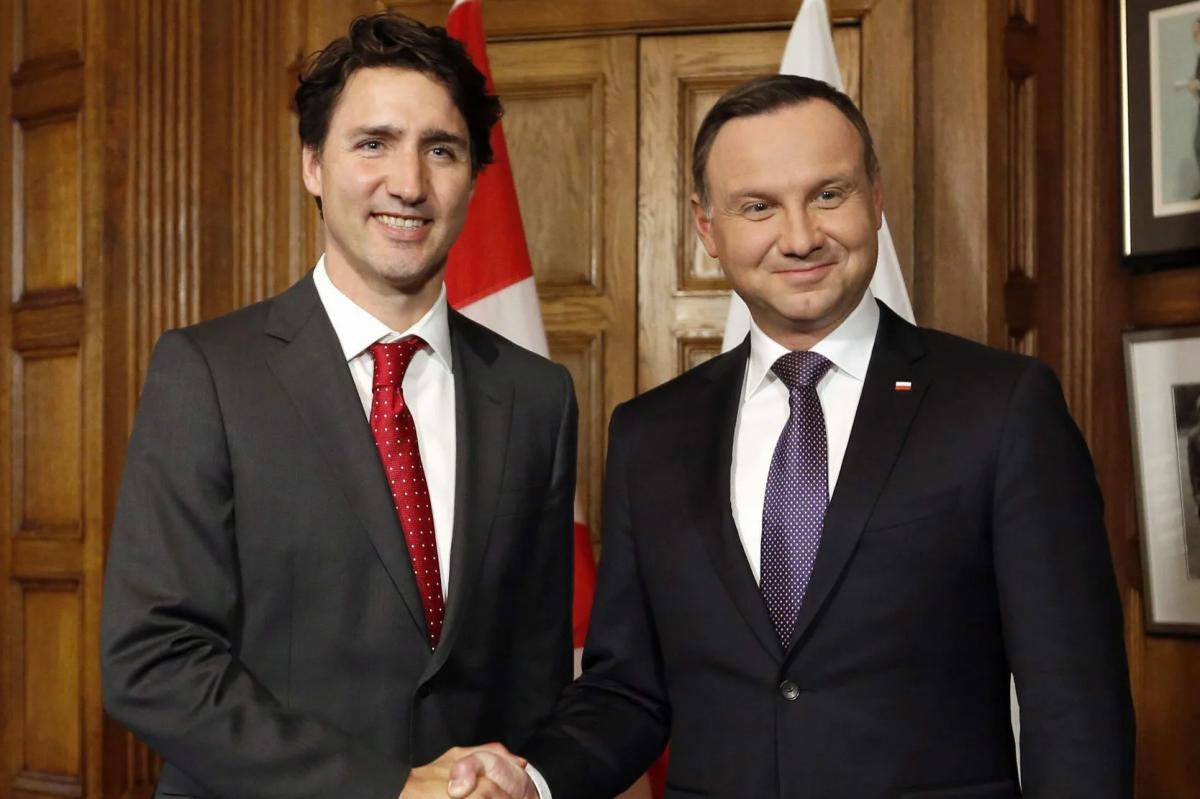 Лидеры Канады и Польши обсудили вопросы помощи Украине