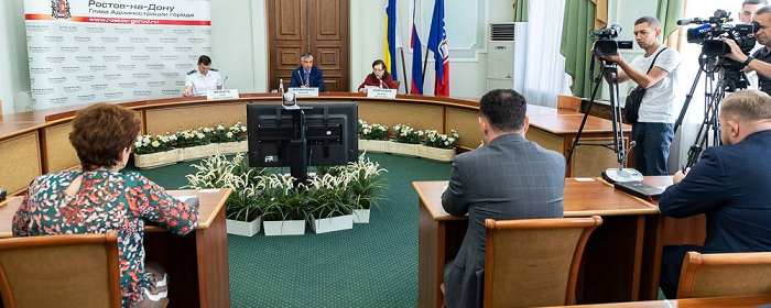 Сити-менеджер Логвиненко поручил закончить благоустройство дворов в Ростове к 1 ноября