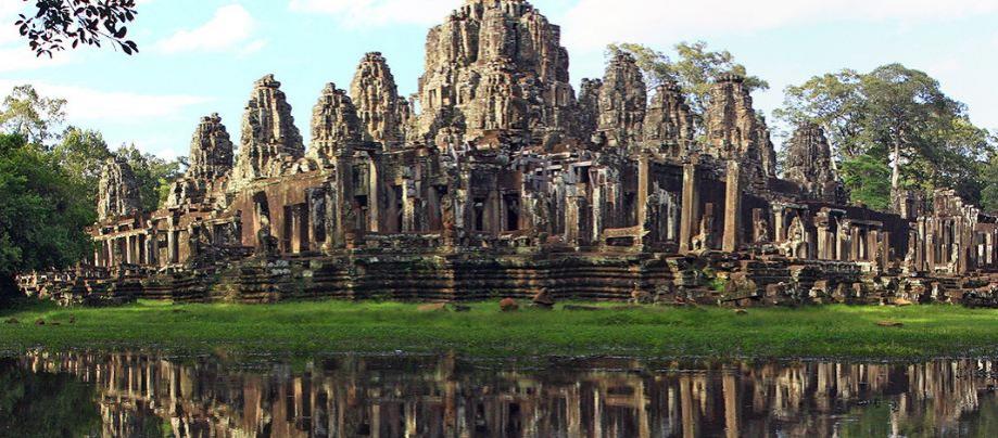 Камбоджа открыла границы для вакцинированных российских туристов