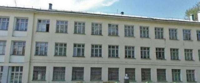 Власти Омской области выставили на торги здание детского дома №1