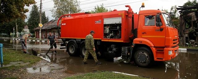 В Туле коммунальщики ликвидируют последствия ливня