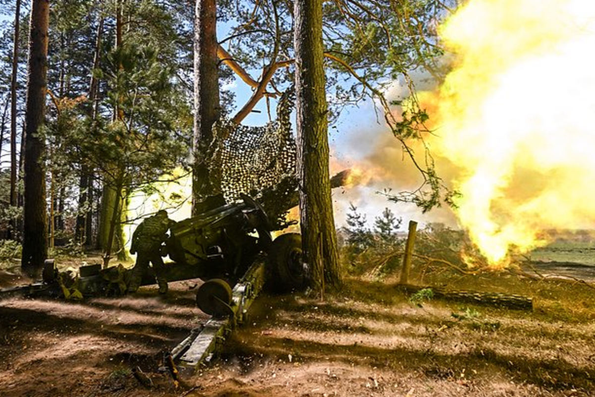 «Большая семёрка» вновь угрожает России санкционным давлением