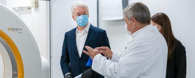 Sobyanin opens reserve hospitals in Moscow for patients with COVID-19