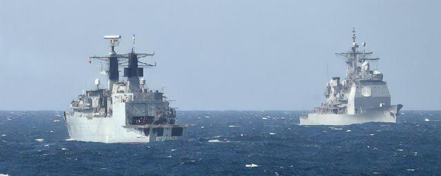 США предупредили Турцию о проходе двух военных кораблей через Босфор на следующей неделе