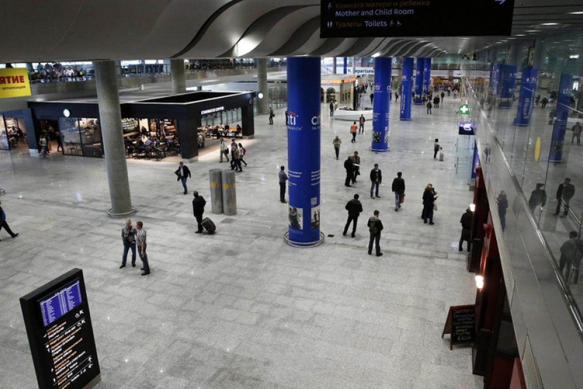 Прокуратура взяла под контроль ситуацию с задержанным рейсом из Пулково в Египет