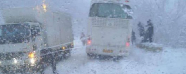 Междугородние автобусы отменили из-за снегопада в Дальнегорском районе Приморского края