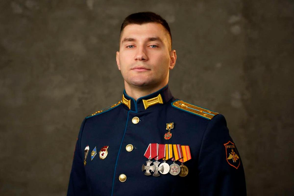 «Сплоченность и взаимовыручка — залог выполнения самых сложных задач»: ветеран СВО Арсен Мутелимов продолжил служение стране в органах власти Астраханской области