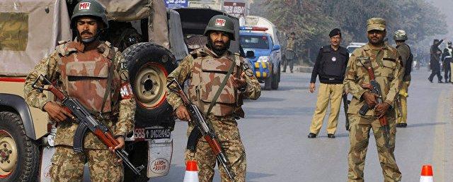 В пакистанском Лахоре произошел мощный взрыв на рынке