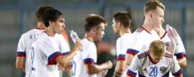 УЕФА допустил юношеские сборные России к турнирам без гимна и флага