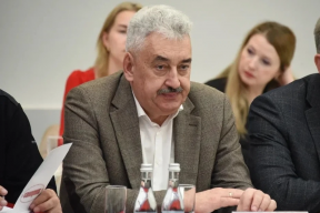 «Самое главное — это диалог с молодыми людьми»: спикер Госсовета Чувашии Леонид Черкесов принял участие в заседании Ассоциации молодежных парламентов ПФО в Йошкар-Оле