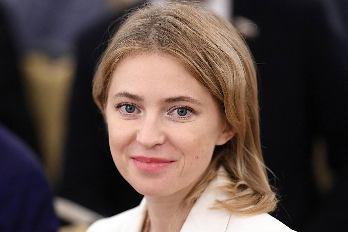 «Перешагнуть через гордыню»: экс-прокурор Крыма Поклонская призвала к миру и единению России и Украины