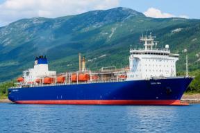 ЕС бьёт тревогу из-за зависимости от поставок СПГ из США