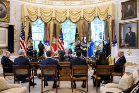Конгресс готовится к смене власти: администрация Трампа предвидит проигрыш