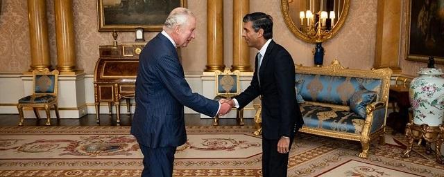 Риши Сунак официально стал премьер-министром Британии