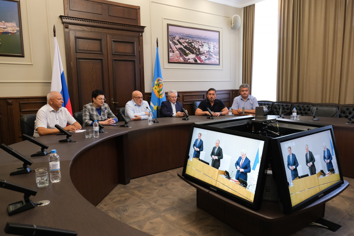 Депутаты Думы Астраханской области приняли участие в открытии осенней сессии Госдумы