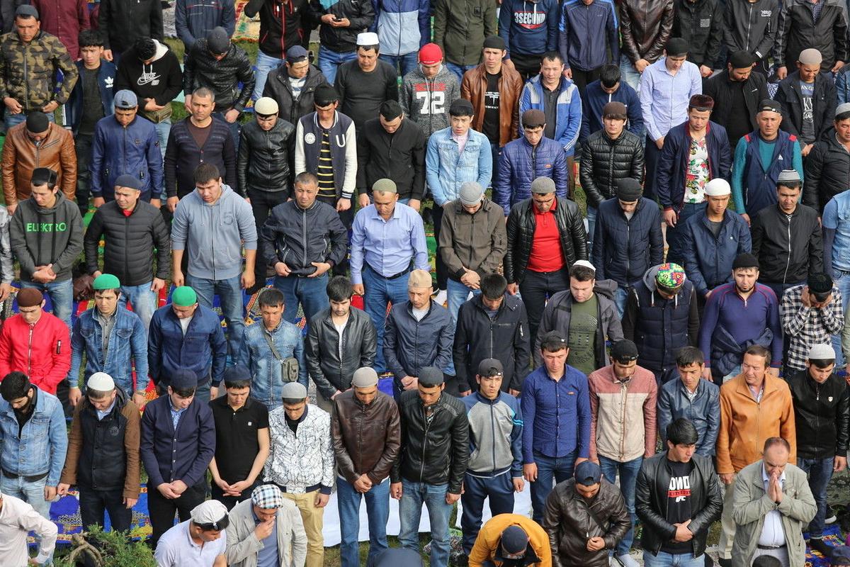 В России появится служба по вопросам гражданства и мигрантов