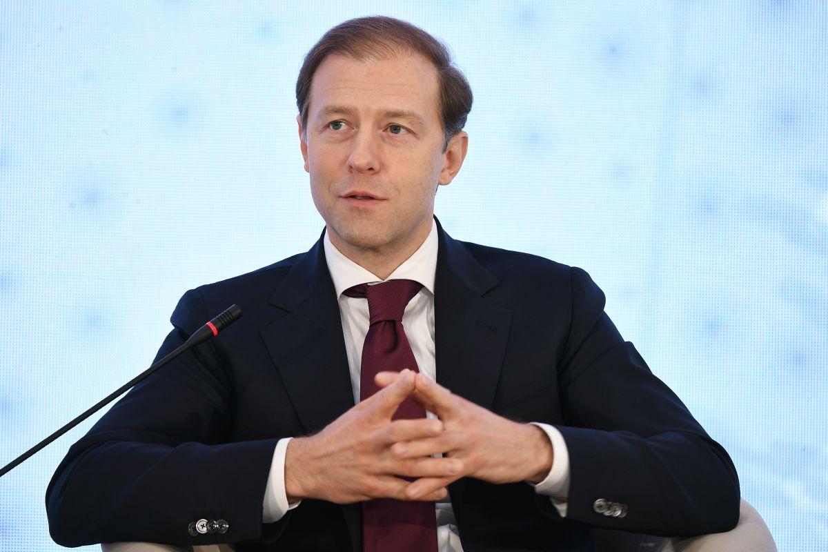 Денис Мантуров заявил о новых мерах поддержки автопрома и покупателей