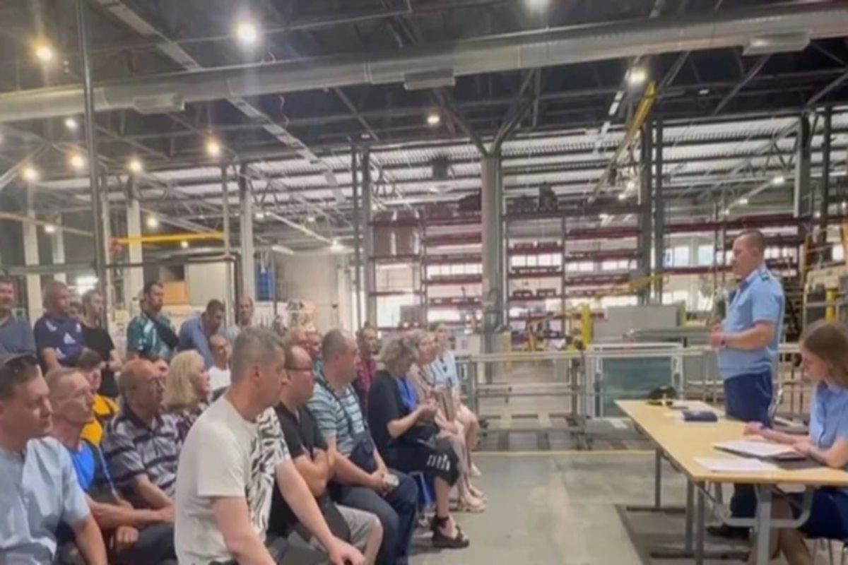 Свыше 4 млн рублей задолжало костромское предприятие «Русский хлеб» своим работникам