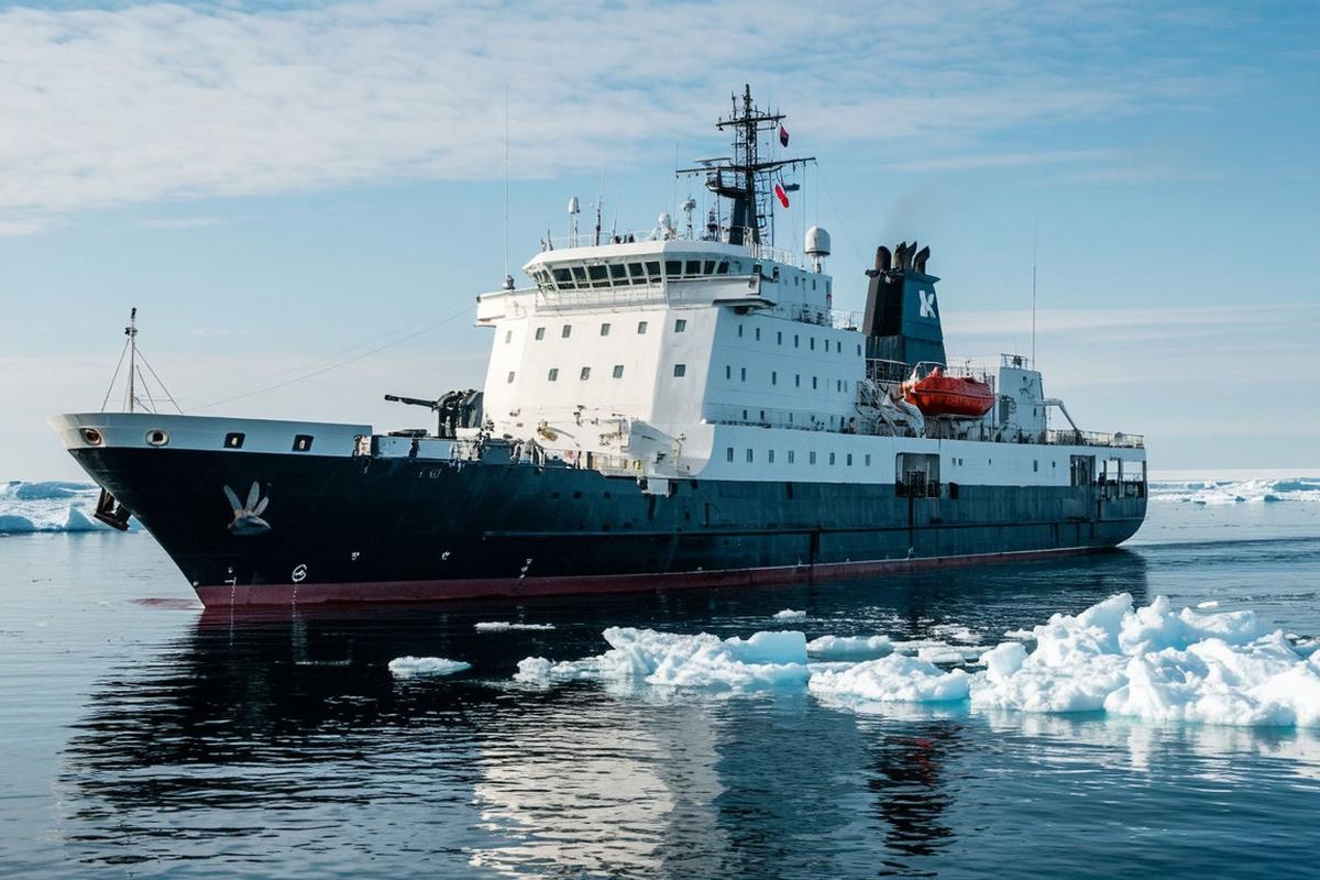 В Арктике запустили первого в России морского робота-курьера