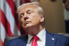 В Вашингтоне проходят протесты против политики администрации Трампа