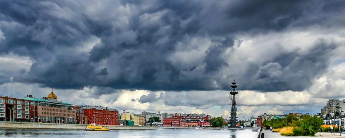 В Москве прошел сильнейший за последние 128 лет ливень - видео