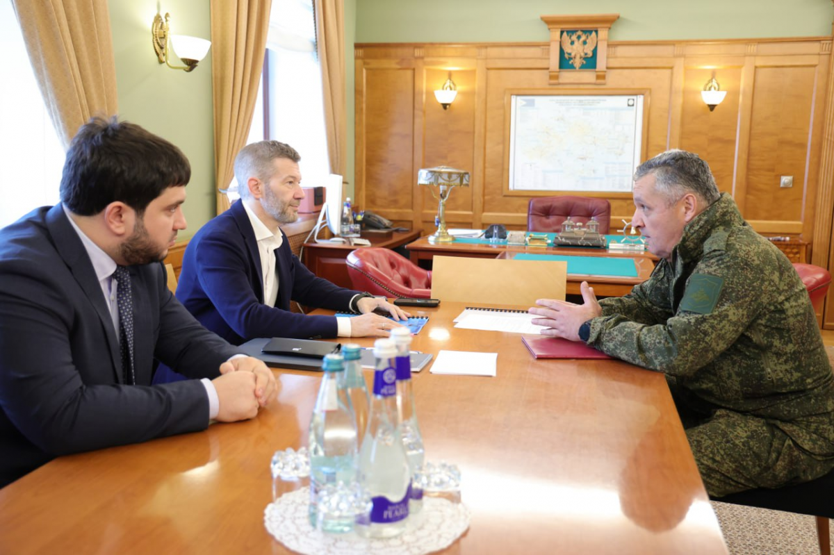 Губернатор Чукотского автономного округа Владимир Кузнецов анонсировал открытие научно-практического форума «Народ и армия едины»