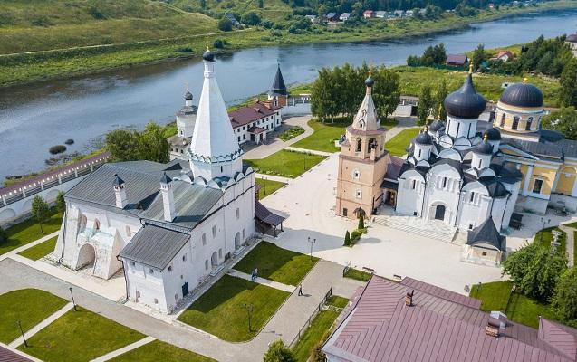 В Верхневолжье благоустроят территории, прилегающие к туристическим объектам   