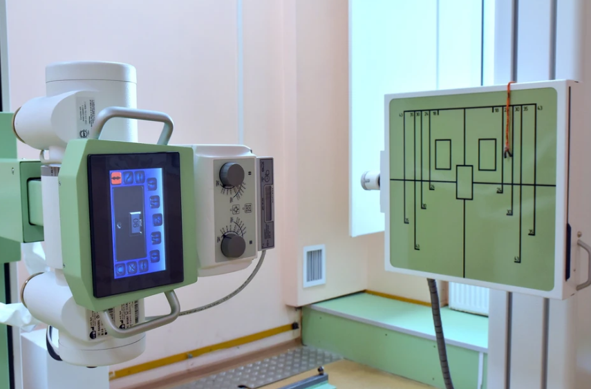 В Симферопольской горбольнице №6 установили новый рентген-аппарат