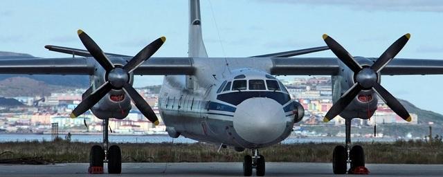 В Ростове из-за возгорания в двигателе экстренно сел Ан-26