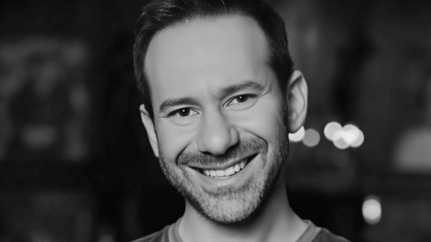 Не спасли миллиарды и лучшие врачи: тайная жизнь создателя OnlyFans из Одессы