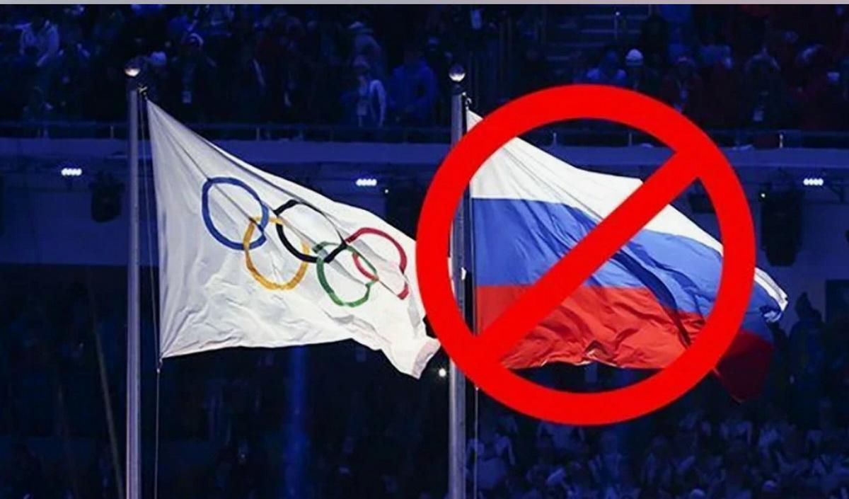 Трудный выбор российских олимпийцев: выступать или нет за «команду бомжей». Кто готов встать под белый флаг?