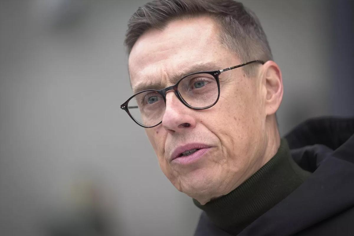 Президент Финляндии призвал готовиться к миру на Украине