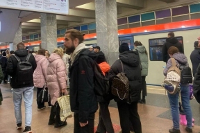 Движение поездов остановлено на Таганско-Краснопресненской линии московского метро из-за человека на путях