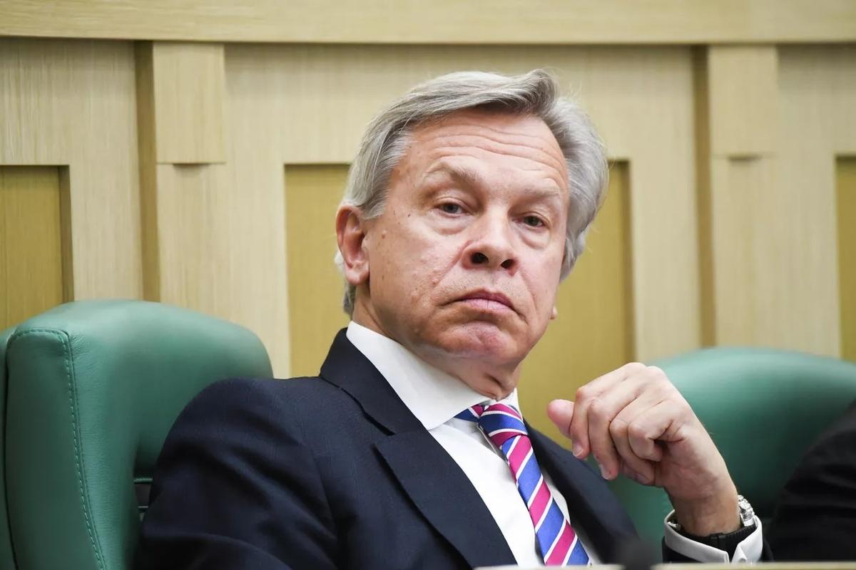 Сенатор Пушков считает, что Трамп зря ждет благодарности от Киева за помощь Украине