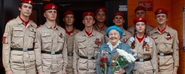 Брянских ветеранов поздравили на дому с днём освобождения города от фашистов