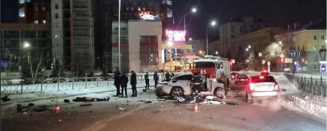 В Омске у метромоста в ДТП погиб человек, трое пострадали