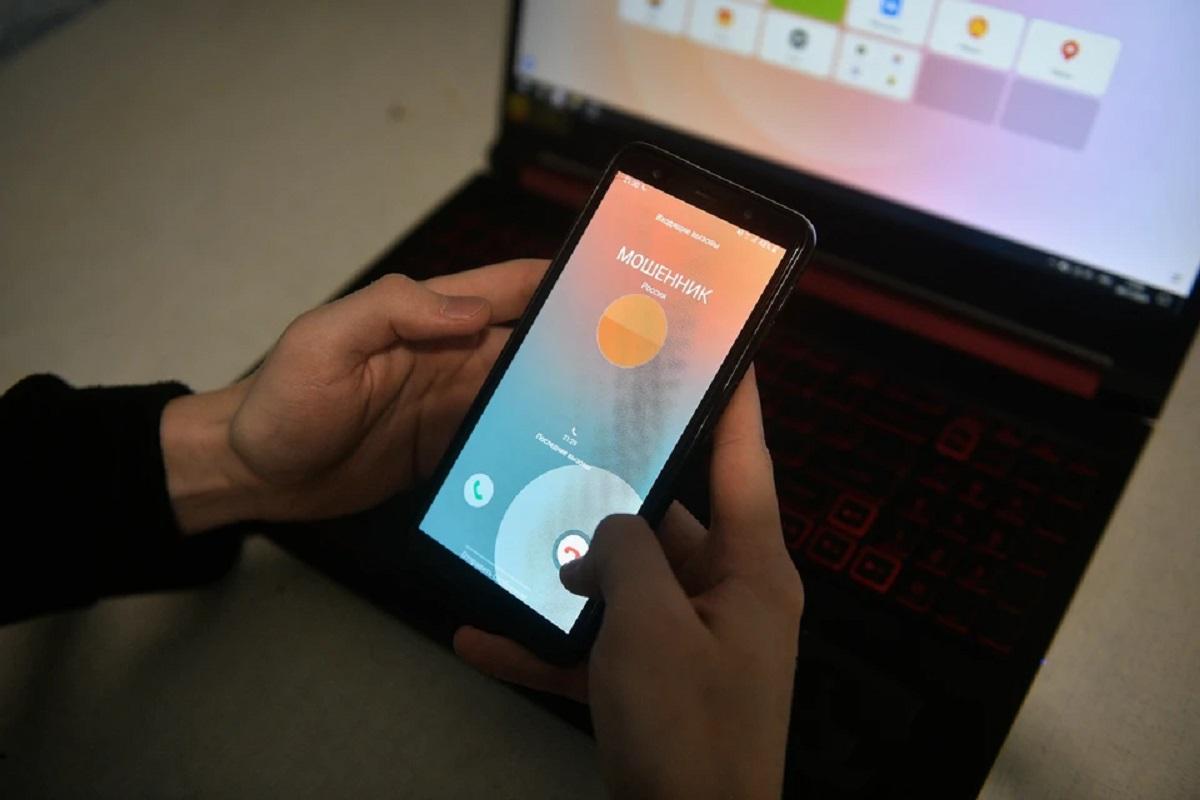 Пенсионерка из Мордовии лишилась 1,35 млн рублей после звонка мошенников