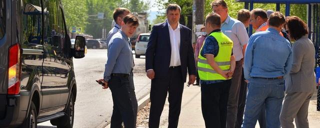 Глава Дзержинска проверил ход ремонта дорог по нацпроекту
