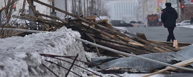 В Норильске возбудили дело по факту гибели женщины при падении кровли