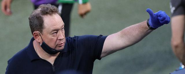 Главного тренера «Рубина» отстранили на две игры