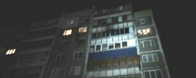 В Курске спасатели эвакуировали из горящей многоэтажки 9 человек