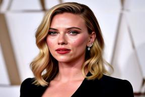 Йоханссон раскрыла тайны своей ранней карьеры: комплексы и макияж