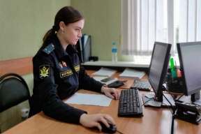 Приставы Татарстана лишают должников по штрафам автомобилей, средств связи и другого имущества