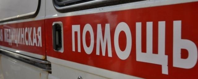 В Петербурге на улице Белышева скандалист ударил ножом полицейского