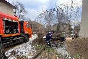 Тюменские коммунальщики помогают ремонтировать сети водоснабжения в Краснодоне