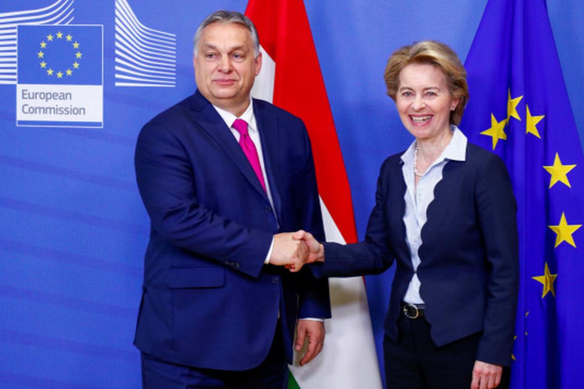 Брюссель меняет тактику: Орбана перестают критиковать