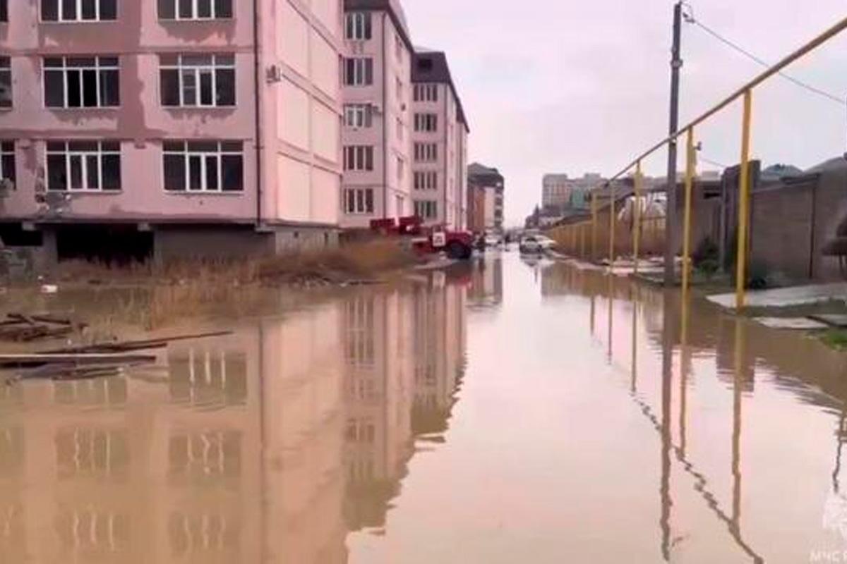 Новые ливни в Дагестане привели к подтоплениям домов и разрушению инфраструктуры